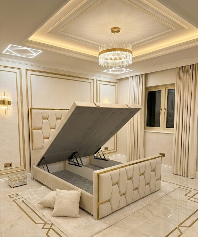 The Aurelia Bed